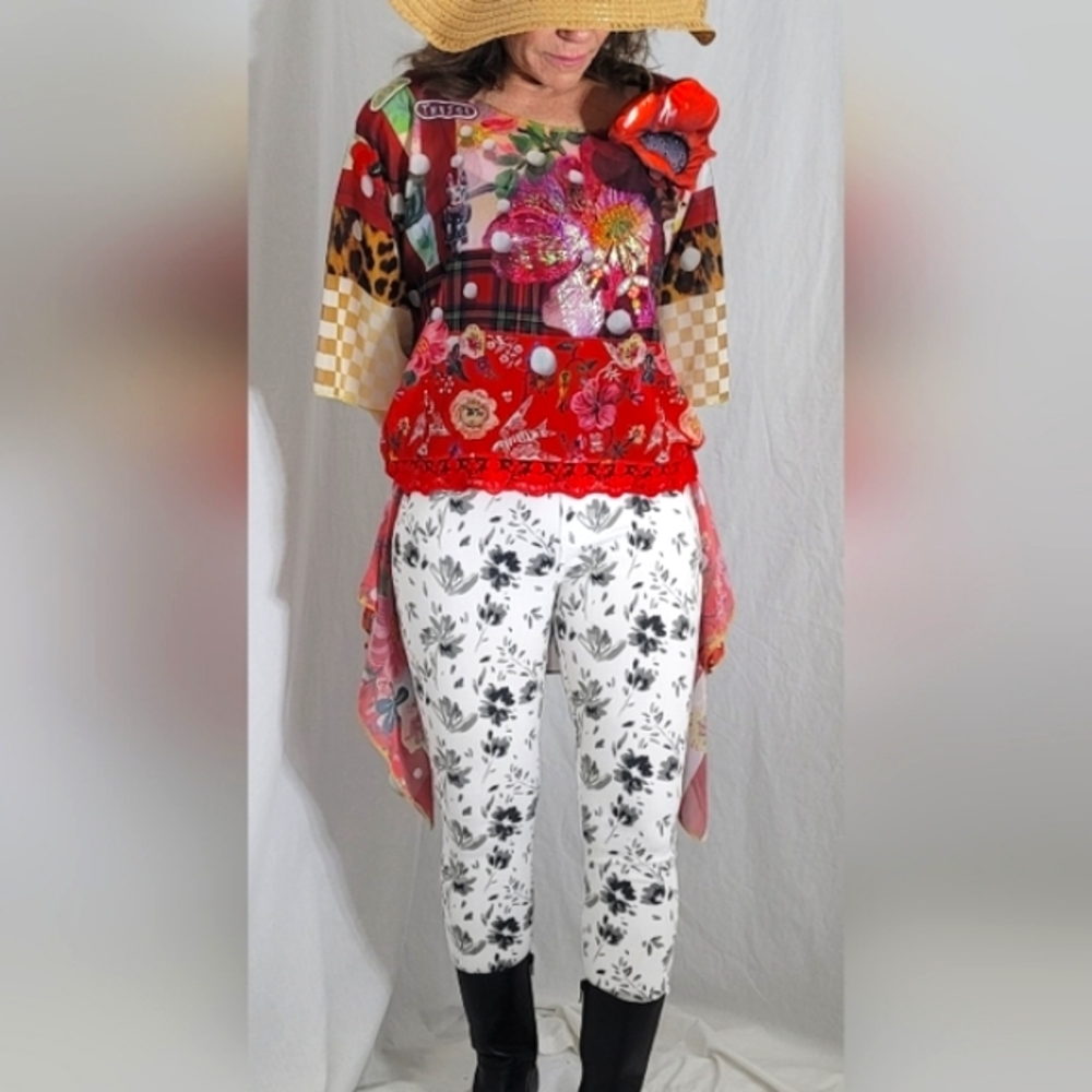 IPNG Jeweled  Blouse